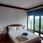 别墅 Casa Martagao Do Geres By Geres Casas