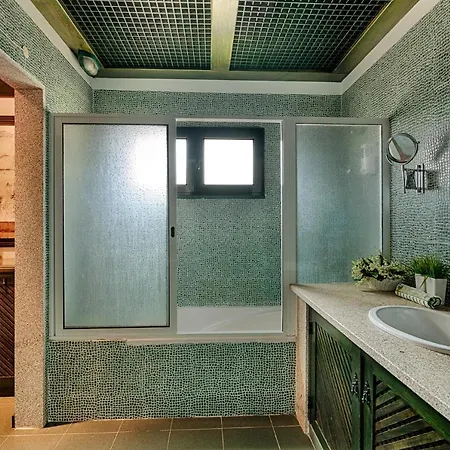 Casa Martagao Do Geres By Geres Casas