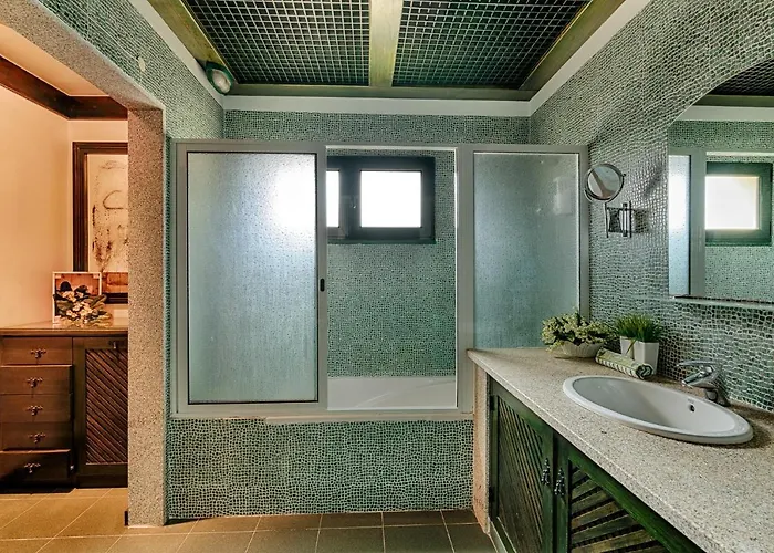 Casa Martagao Do Geres By Geres Casas