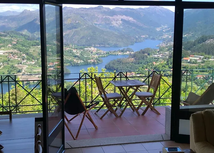 빌라 Casa Martagao Do Geres By Geres Casas