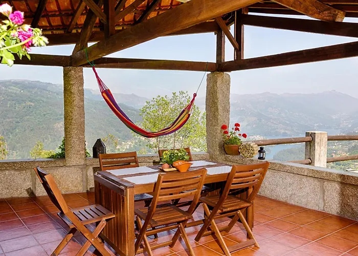 Casa Martagao Do Geres By Geres Casas فيلة Caniçada